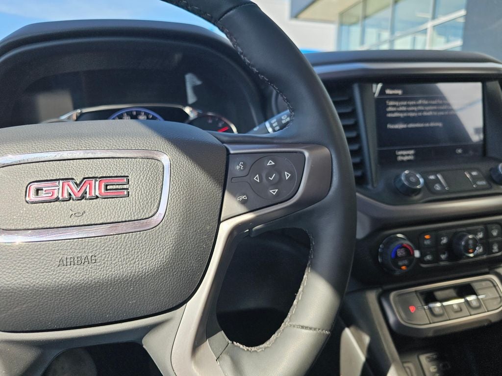 2023 GMC Acadia AT4