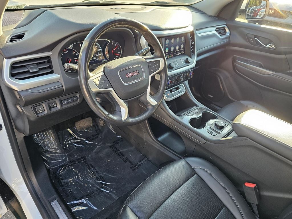 2021 GMC Acadia SLT