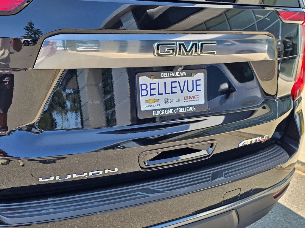 2024 GMC Yukon AT4
