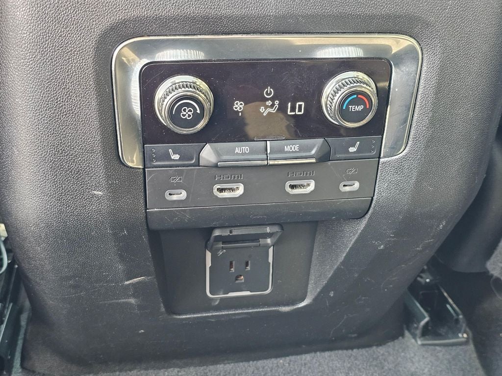 2024 GMC Yukon AT4