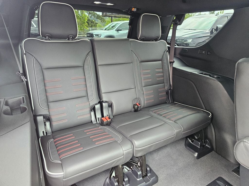 2025 GMC Yukon AT4 Ultimate