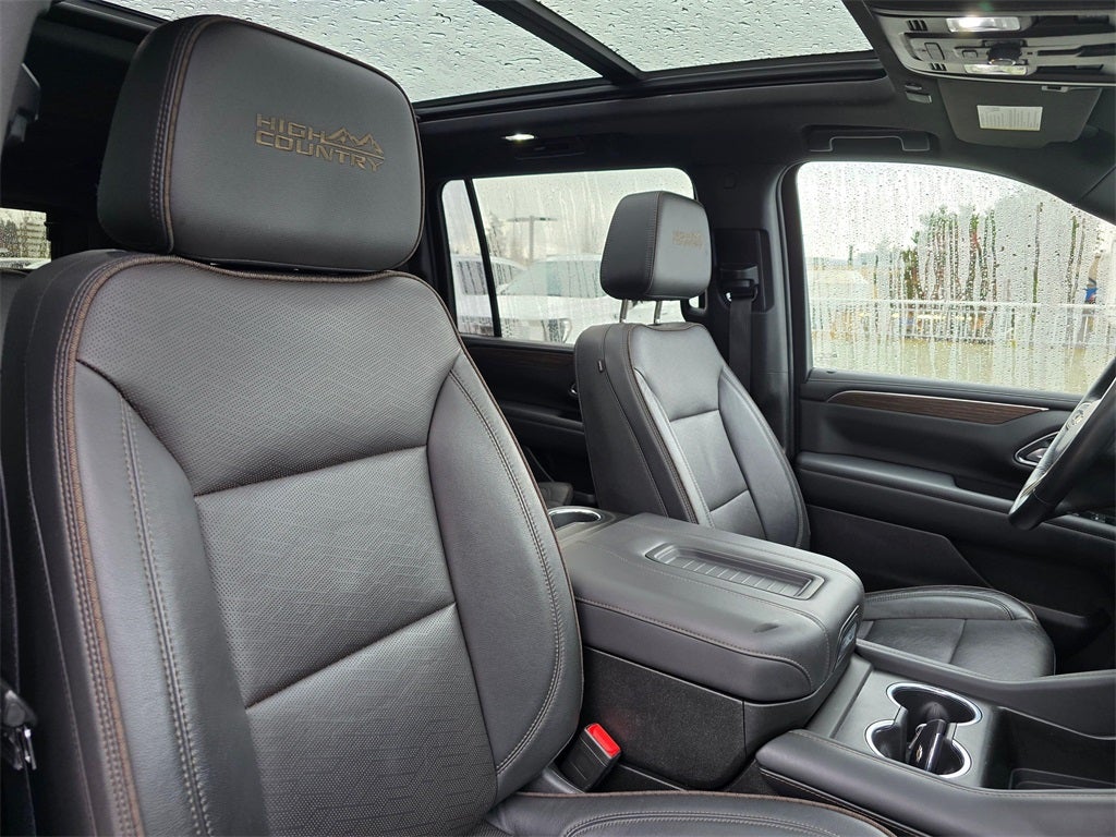 2022 Chevrolet Suburban High Country