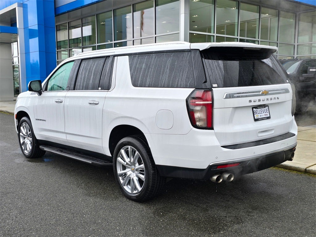 2022 Chevrolet Suburban High Country