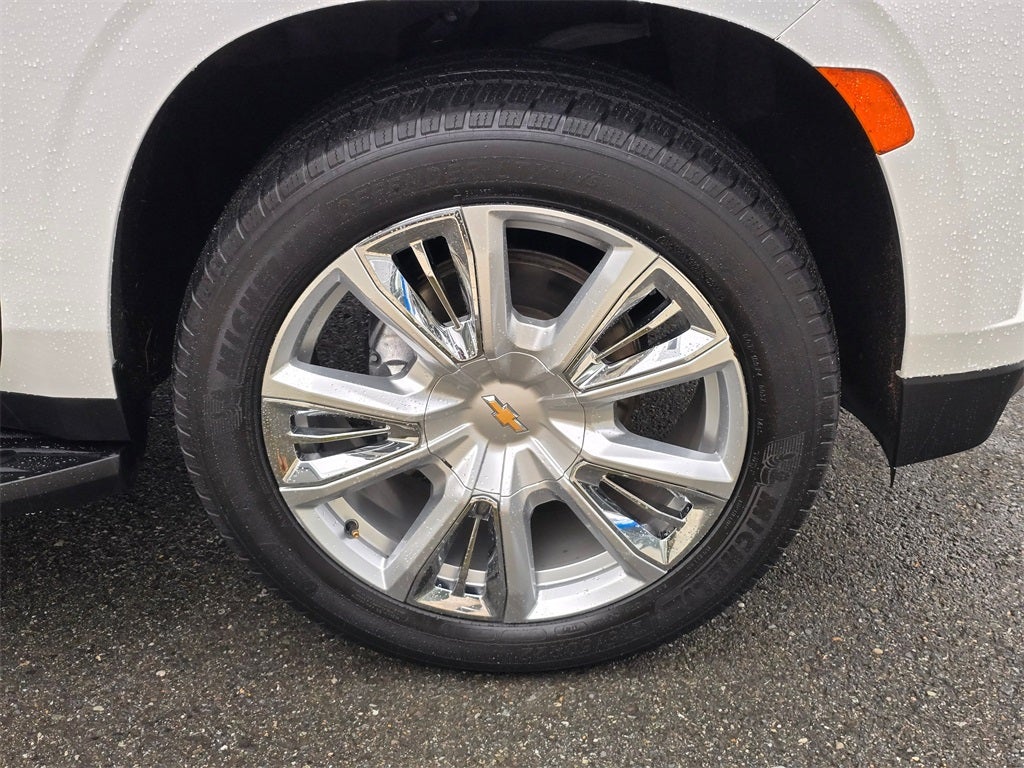 2022 Chevrolet Suburban High Country