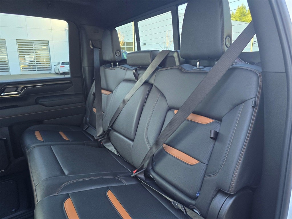 2025 GMC Sierra 3500HD AT4