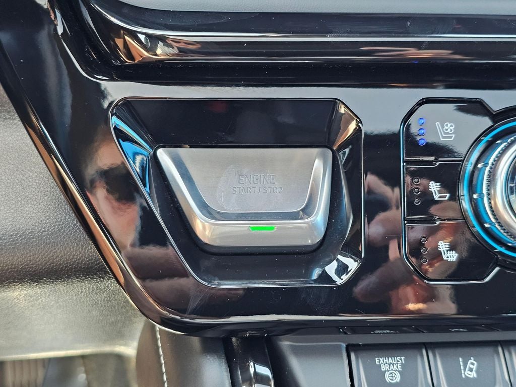 2025 GMC Sierra 2500HD AT4X