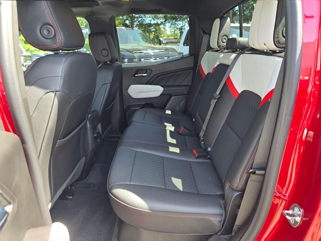 2023 GMC Canyon AT4X Edition 1