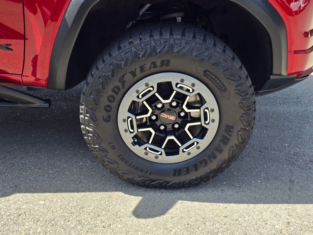 2023 GMC Canyon AT4X Edition 1