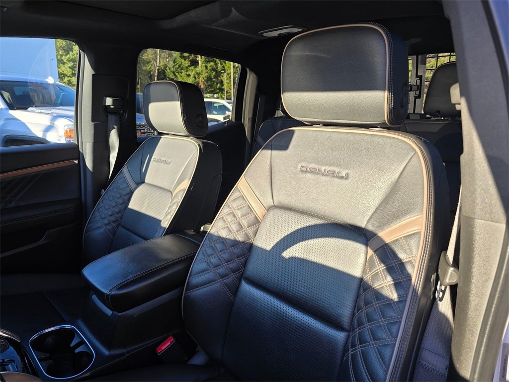 2023 GMC Canyon Denali