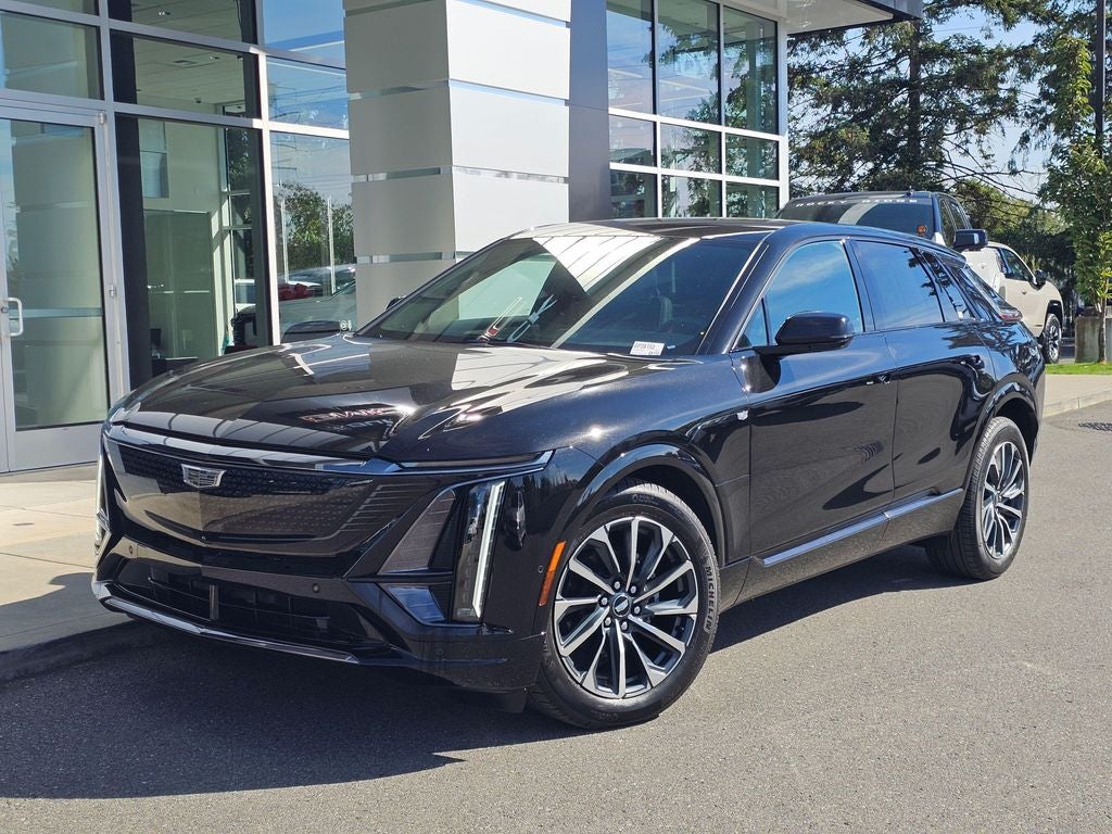 2024 Cadillac LYRIQ Sport