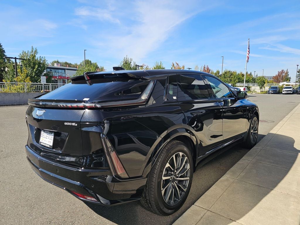 2024 Cadillac LYRIQ Sport