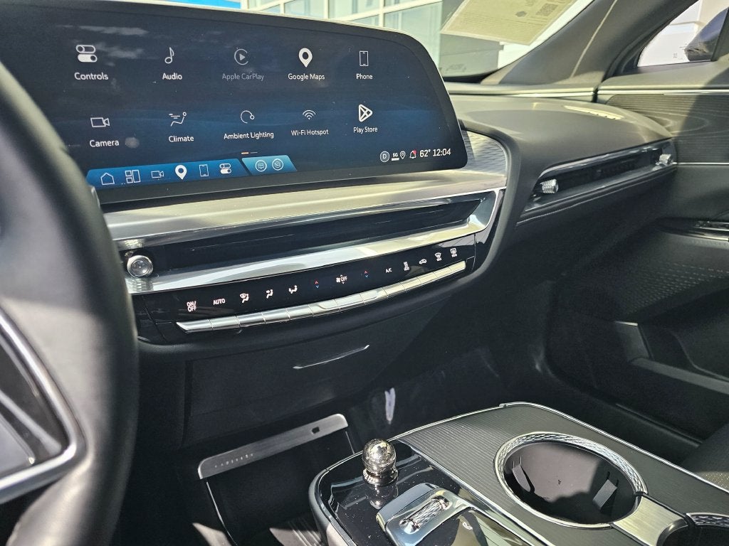 2024 Cadillac LYRIQ Sport