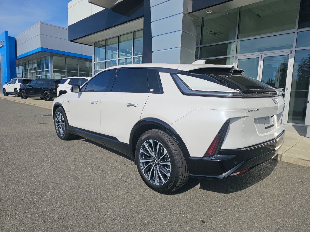 2024 Cadillac LYRIQ Sport