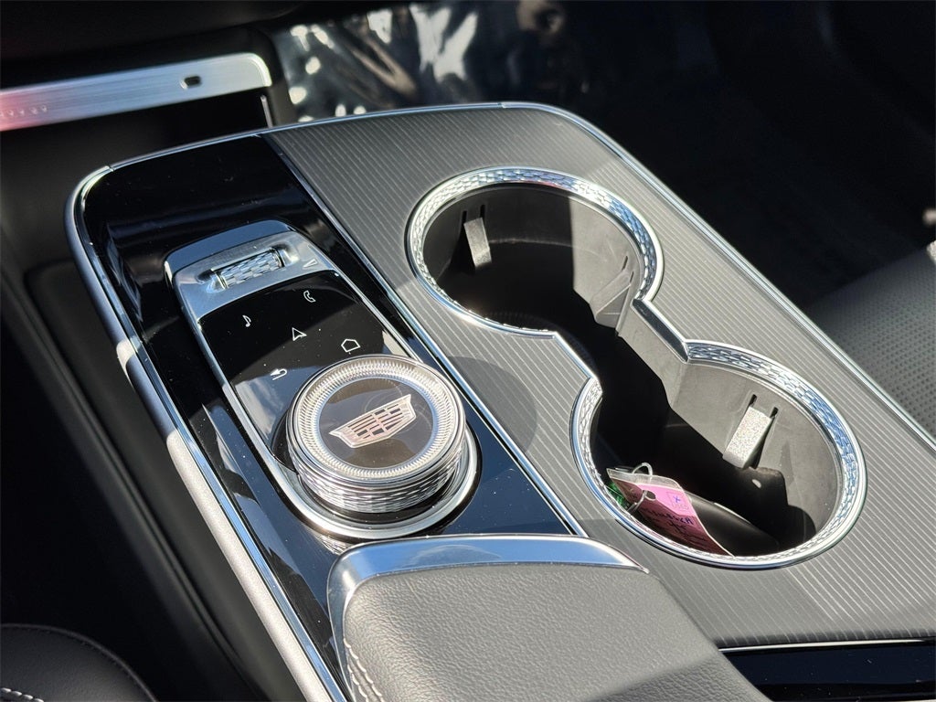 2025 Cadillac LYRIQ Sport