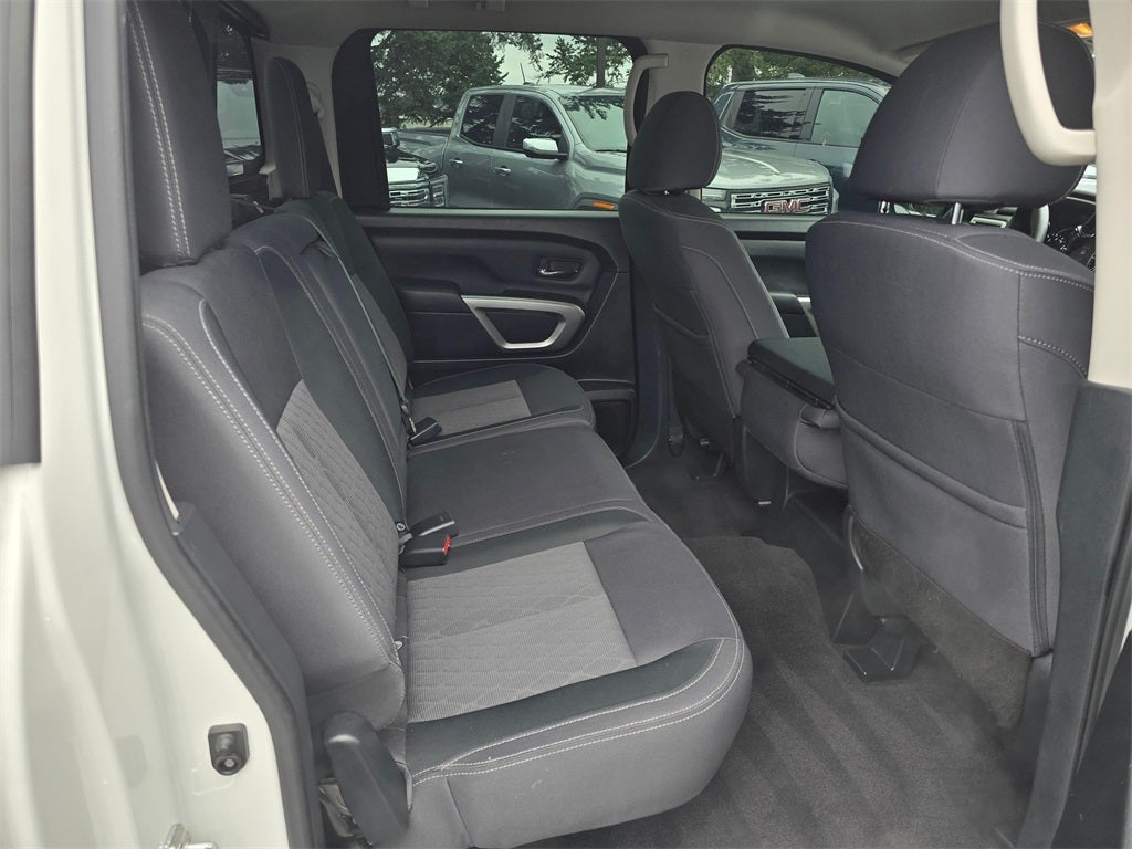 2021 Nissan Titan SV