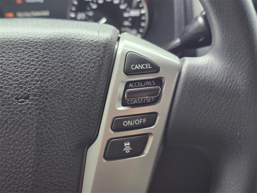 2021 Nissan Titan SV