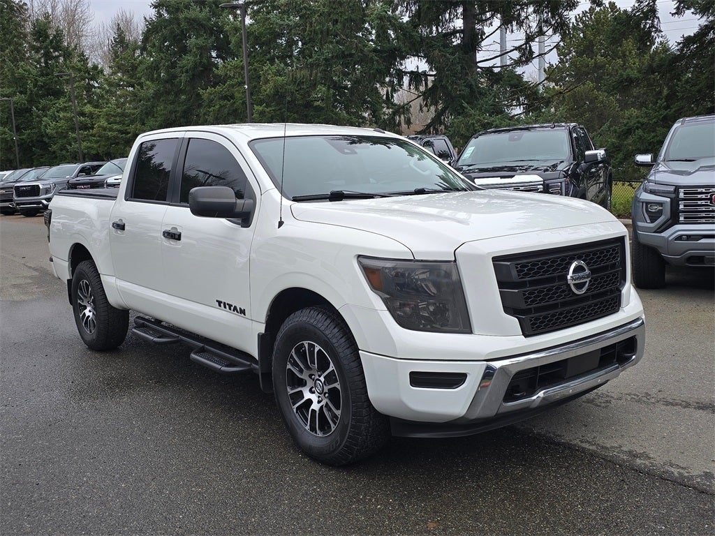 2021 Nissan Titan SV