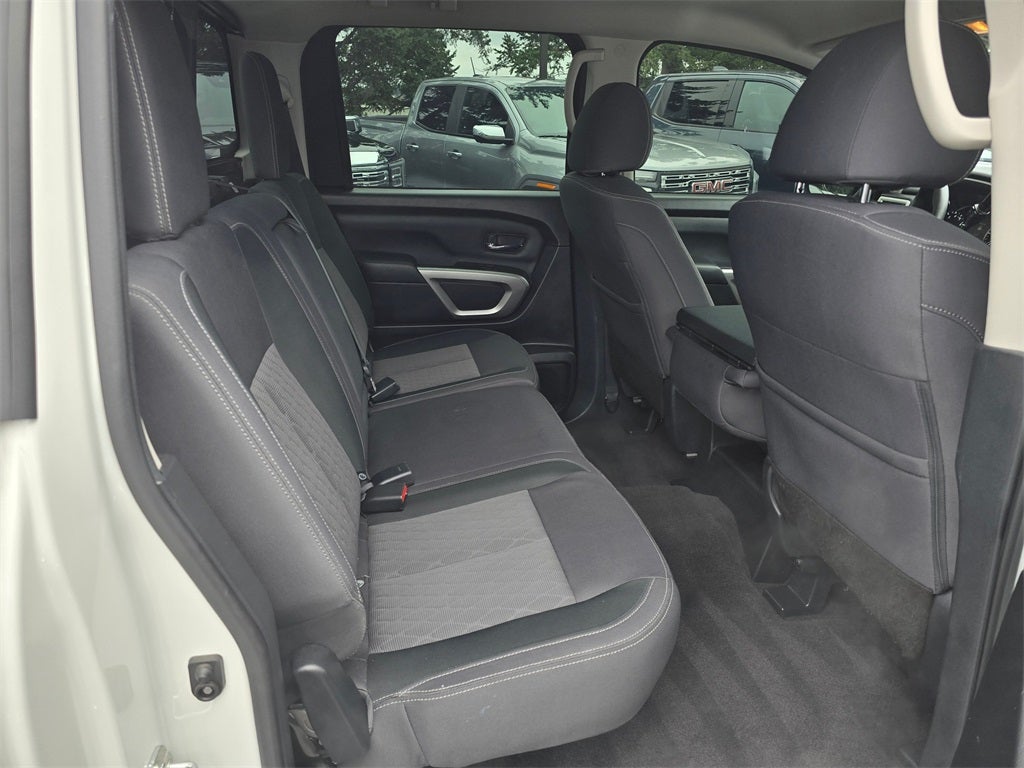 2021 Nissan Titan SV