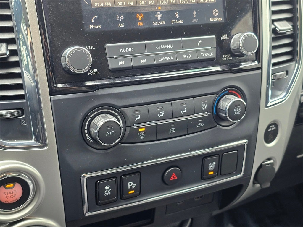 2021 Nissan Titan SV