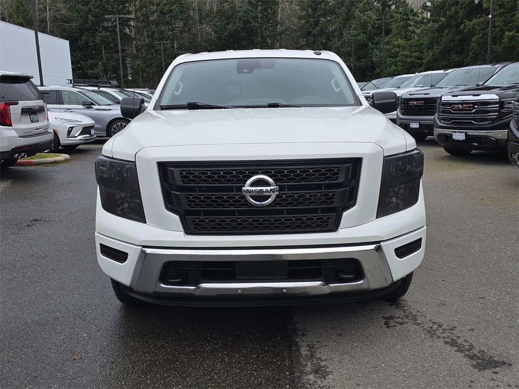 2021 Nissan Titan SV