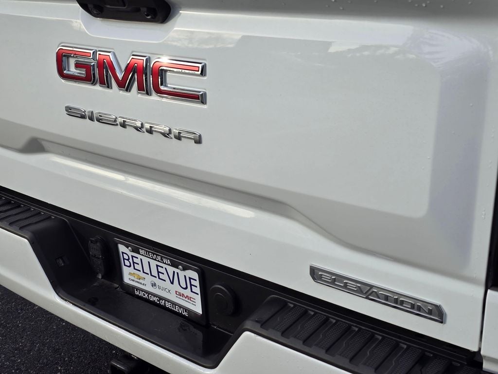 2025 GMC Sierra 1500 Elevation