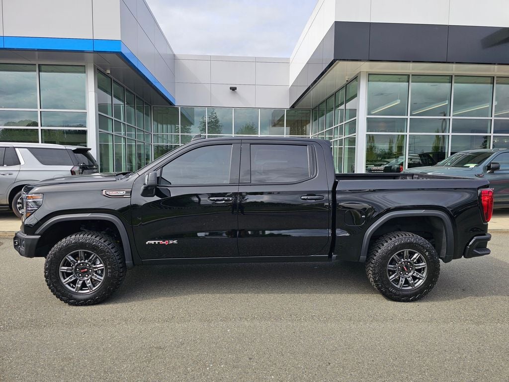 2025 GMC Sierra 1500 AT4X