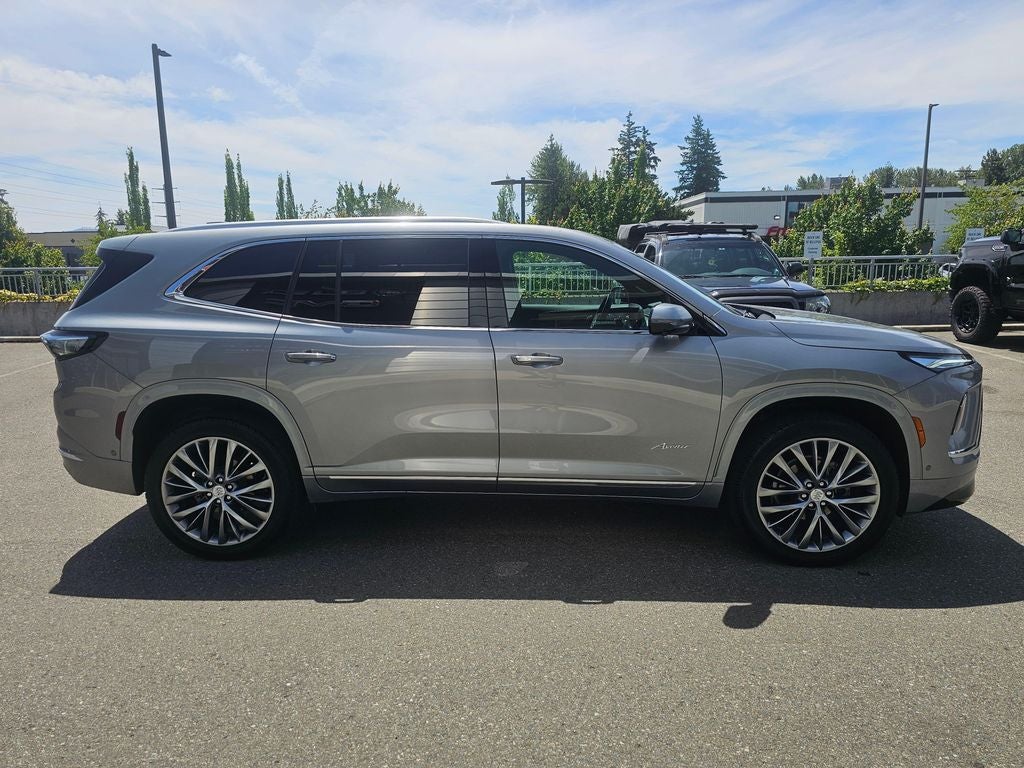 2025 Buick Enclave Avenir