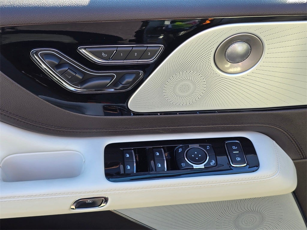 2023 Lincoln Aviator Black Label