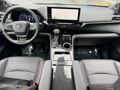 2025 Toyota Sienna XSE 7 Passenger
