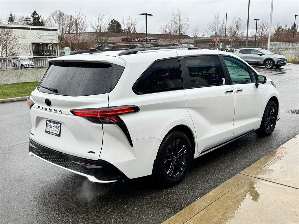 2025 Toyota Sienna XSE 7 Passenger