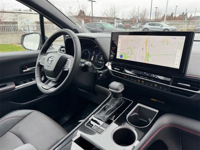 2025 Toyota Sienna XSE 7 Passenger