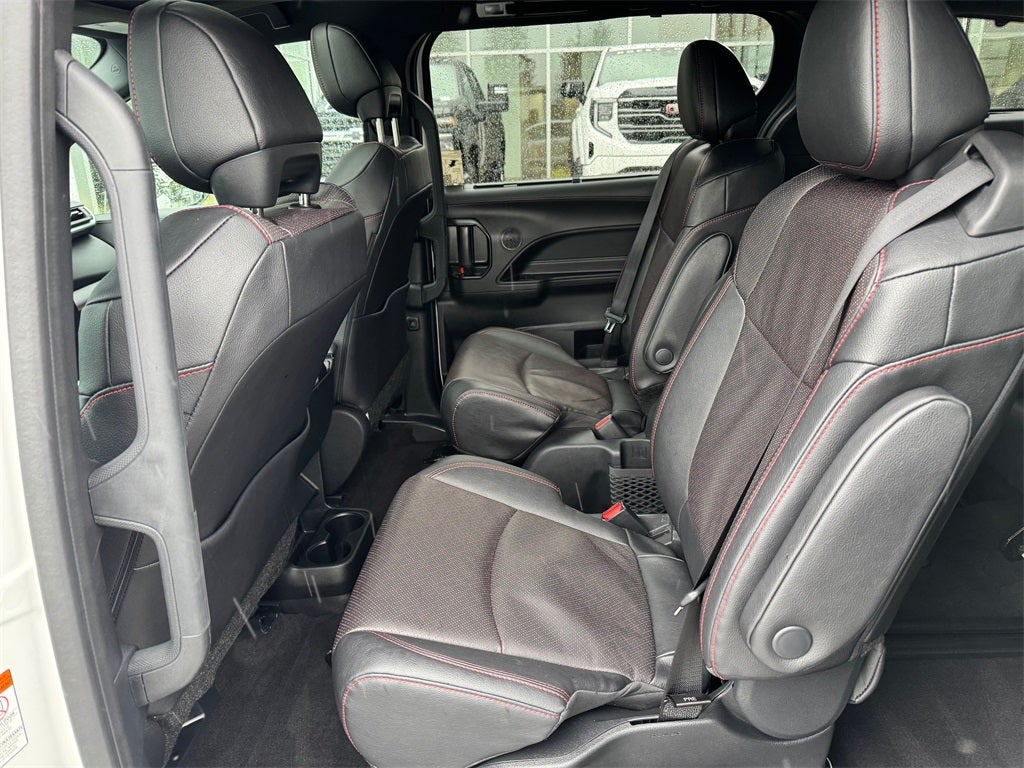 2025 Toyota Sienna XSE 7 Passenger