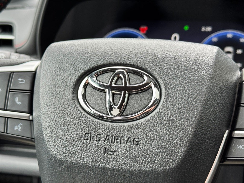 2025 Toyota Sienna XSE 7 Passenger