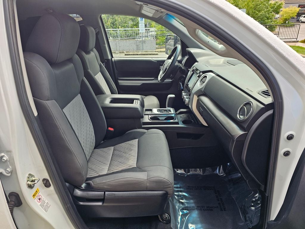2015 Toyota Tundra SR5