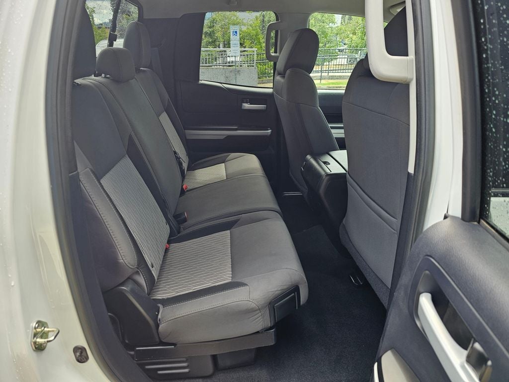 2015 Toyota Tundra SR5