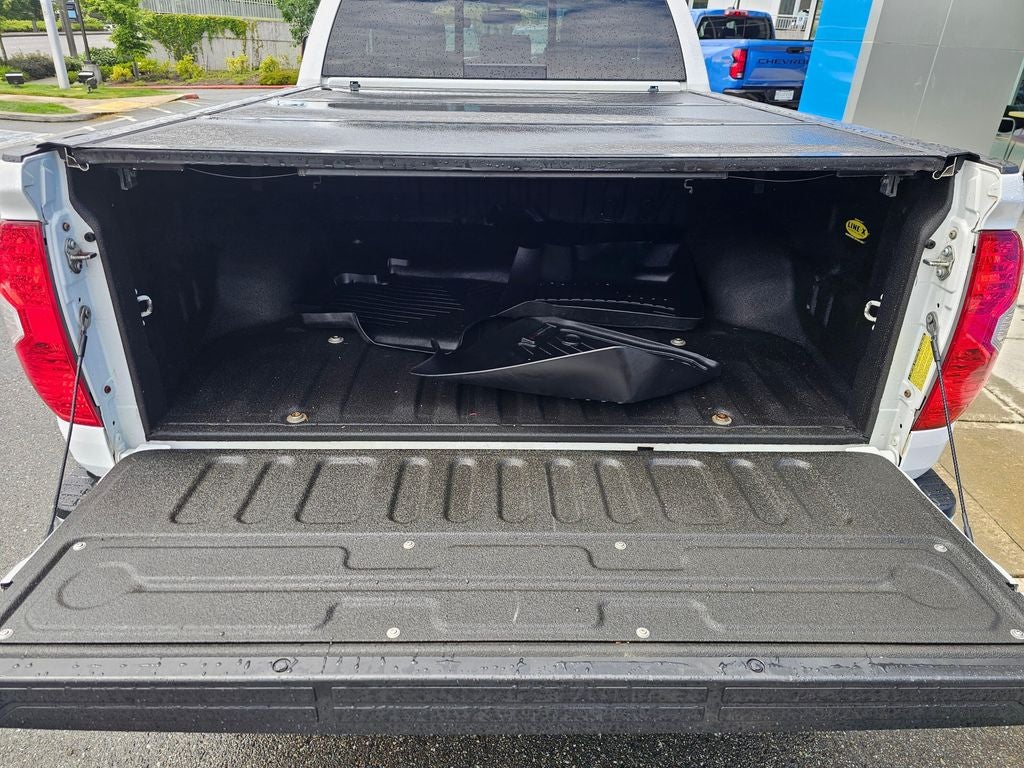 2015 Toyota Tundra SR5