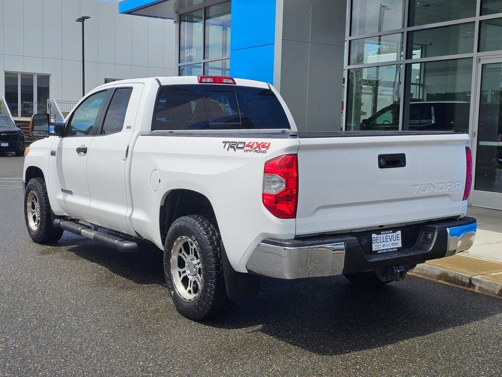2015 Toyota Tundra SR5