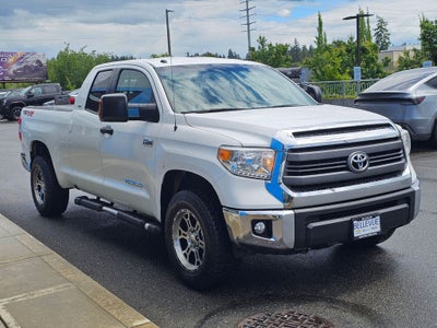 2015 Toyota Tundra SR5