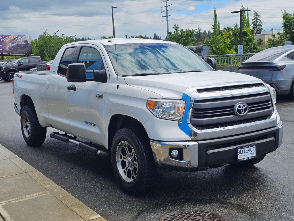 2015 Toyota Tundra SR5