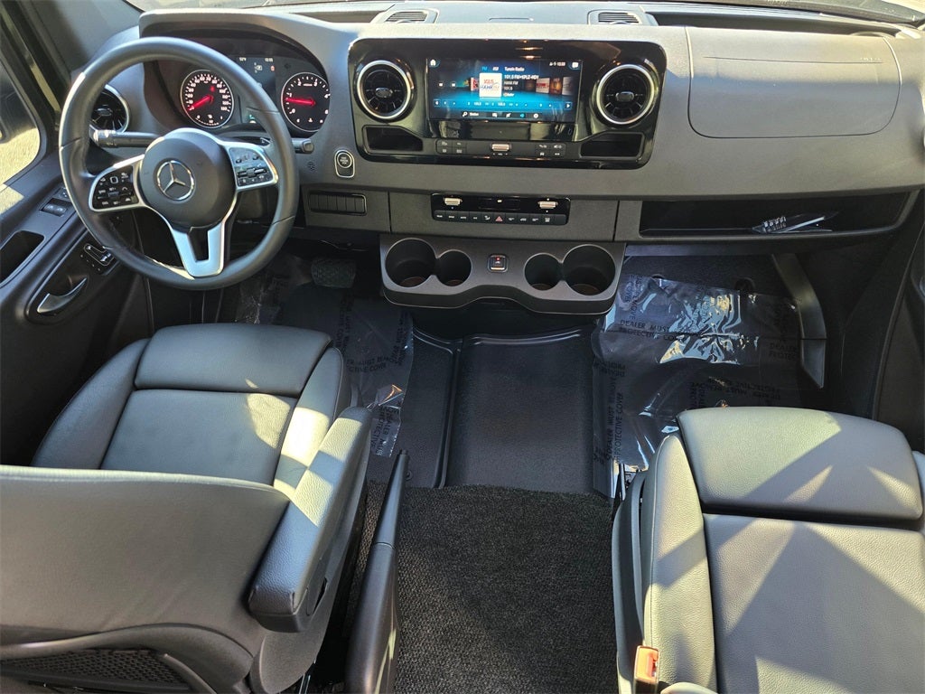 2022 Mercedes-Benz Sprinter 2500 Passenger 170 WB High Roof