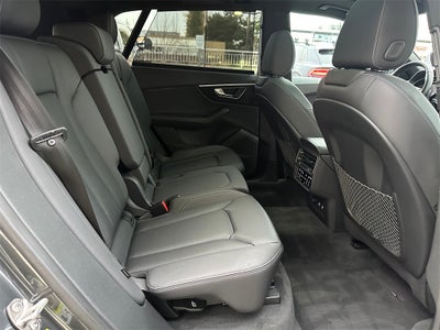 2021 Audi Q8 55 Prestige quattro