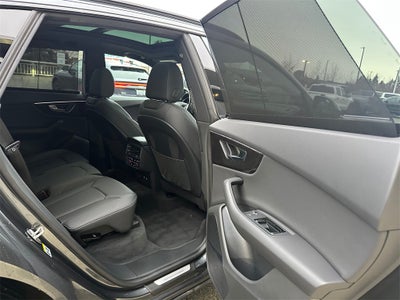 2021 Audi Q8 55 Prestige quattro