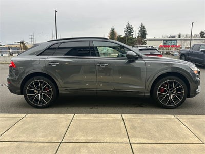 2021 Audi Q8 55 Prestige quattro
