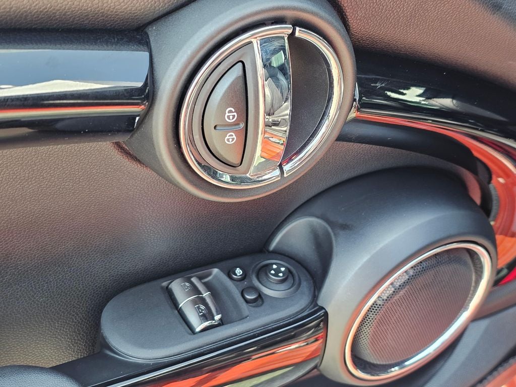 2019 MINI John Cooper Works Iconic