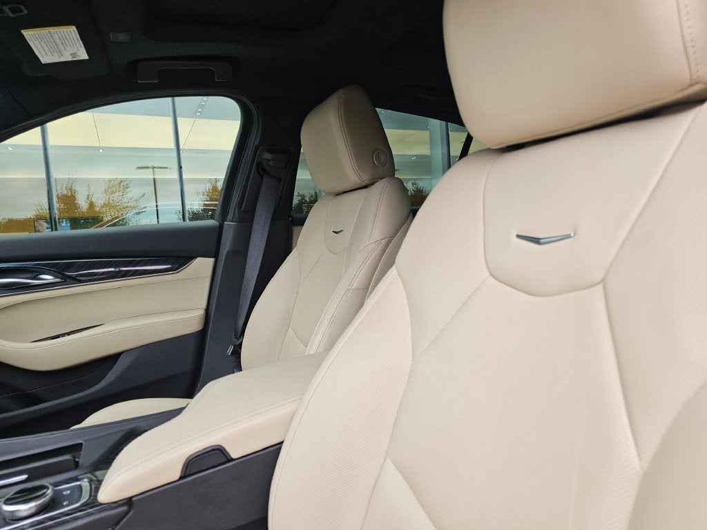 2023 Cadillac CT5 Premium Luxury
