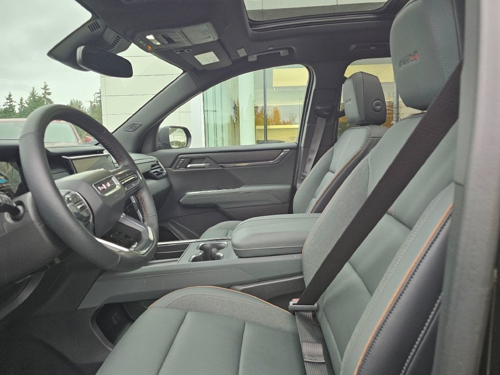 2024 GMC Acadia AT4