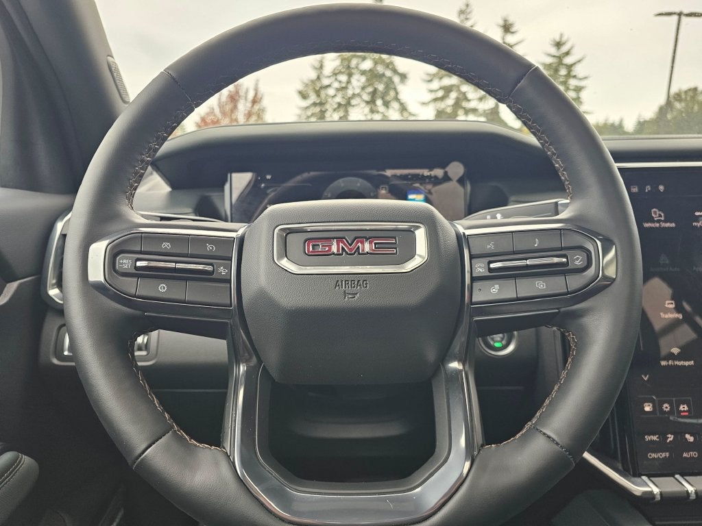 2024 GMC Acadia AT4