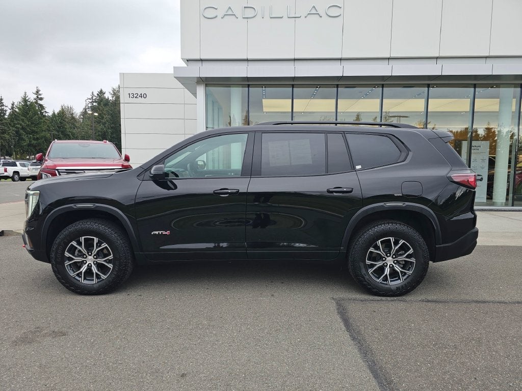 2024 GMC Acadia AT4