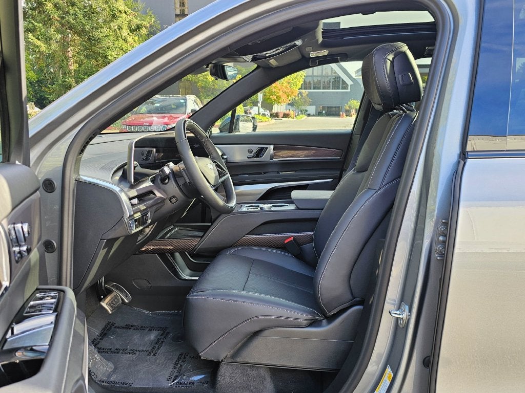 2027 Cadillac VISTIQ Luxury