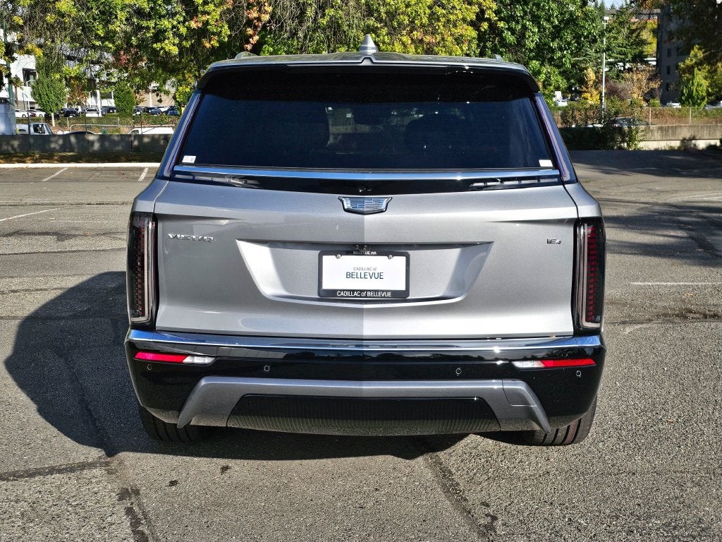 2027 Cadillac VISTIQ Luxury